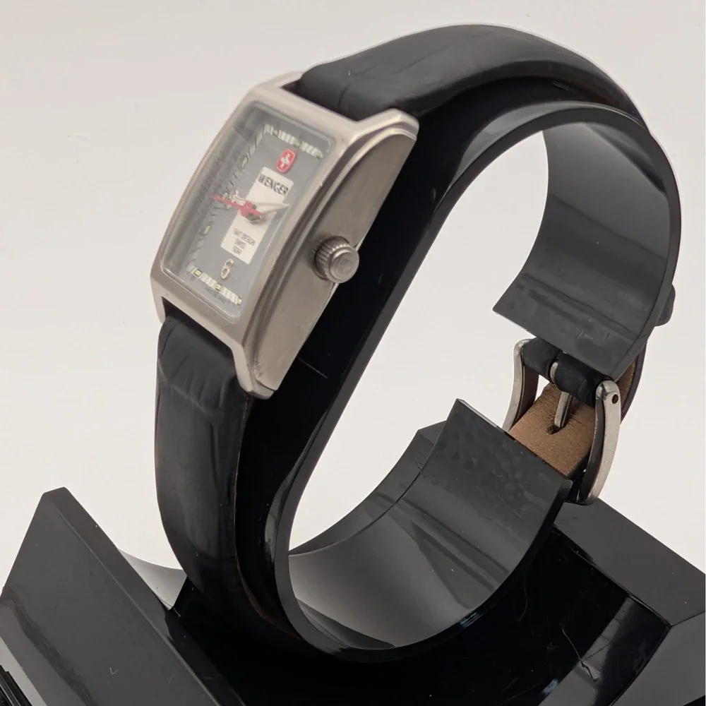 Wenger SMT Design Watch Women 6.5 Black Grey Swiss Made‎ Rectangular 092.0940